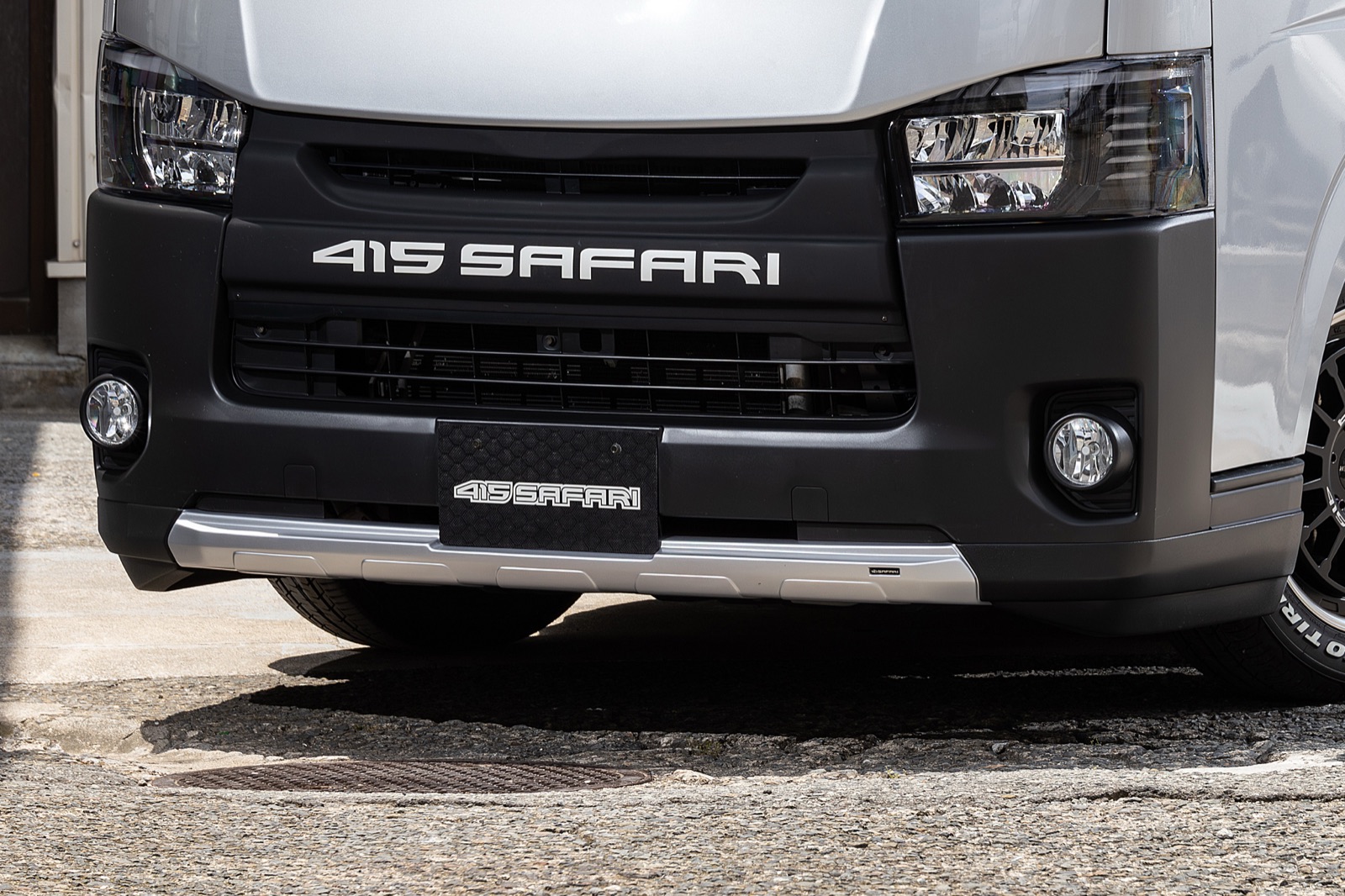 415SAFARI フロントバンパー アースカラー(AV6)塗装 415SAFARI | ハイエース・プロボックス カスタムパーツ専門店